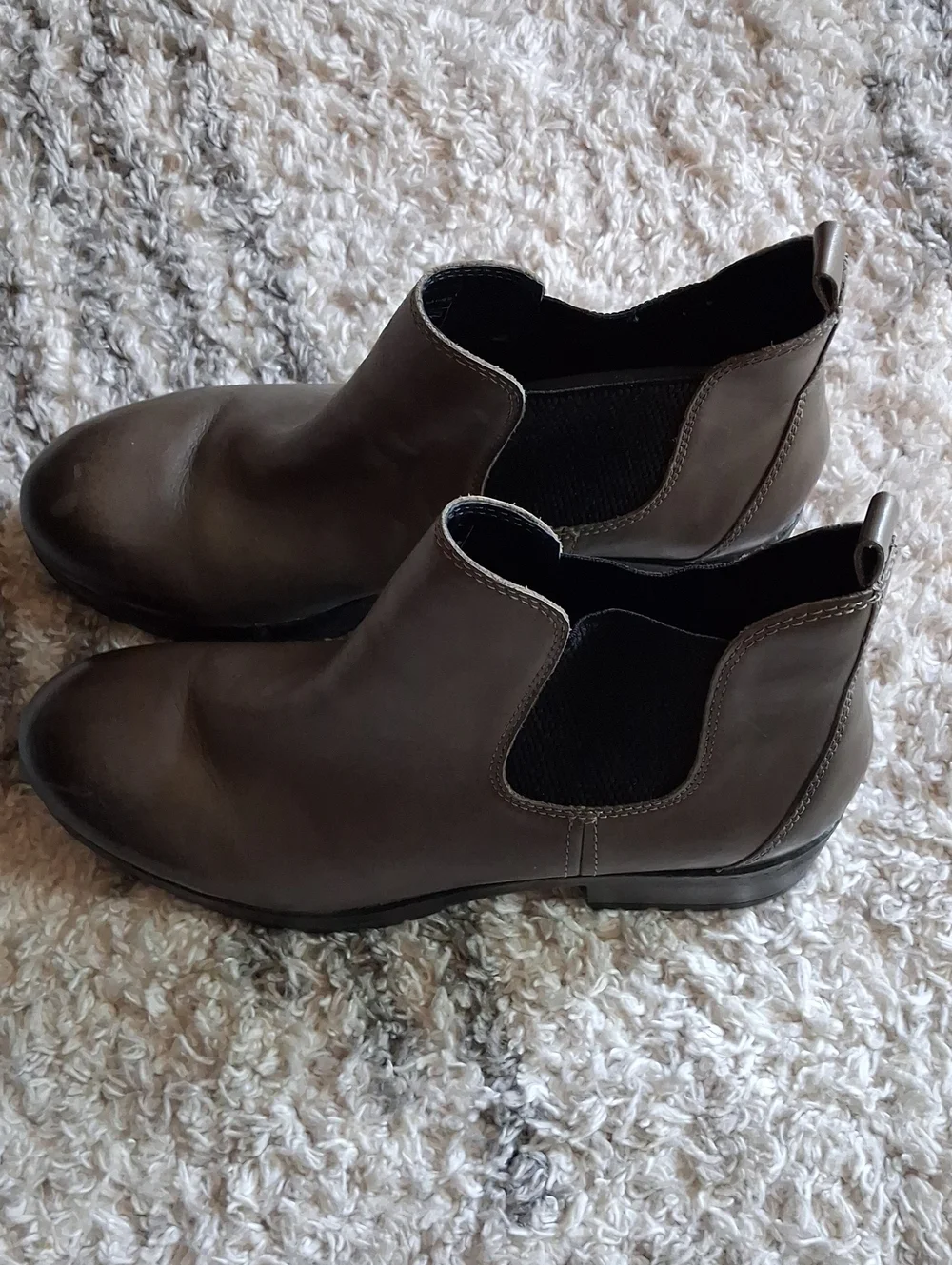 Salvia Slip-On Boots - Classic Casual Style 42